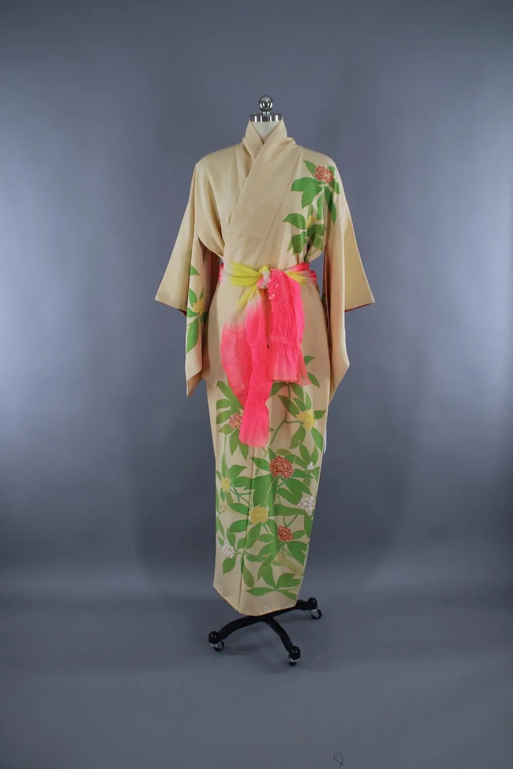 1960s Vintage Silk Kimono Robe / Ivory Pink Floral