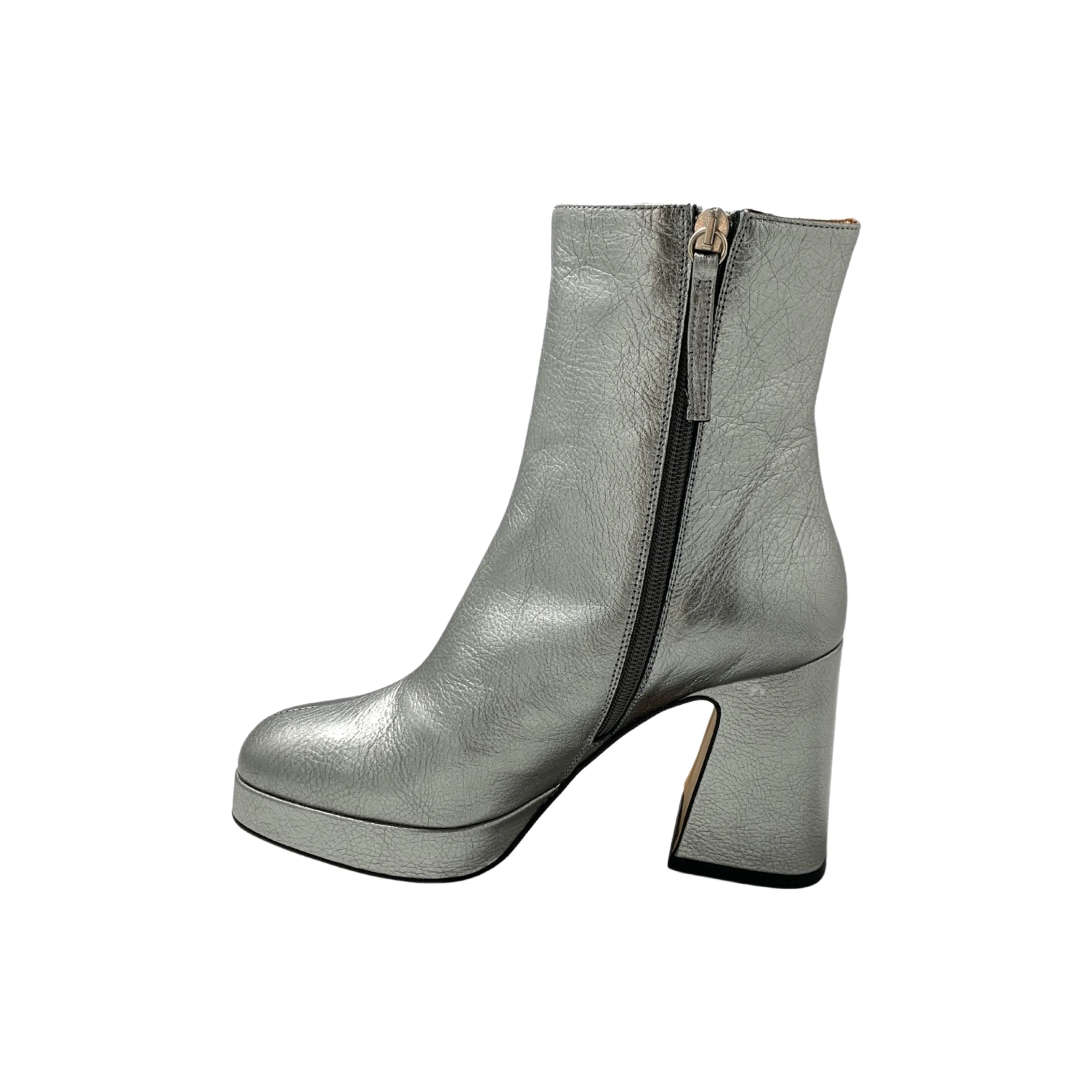 23568 Metallic Grey Platform Boot