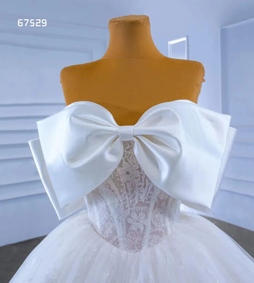 Big Bow tie Wedding Dresses Glittery White Ball Gown 67529