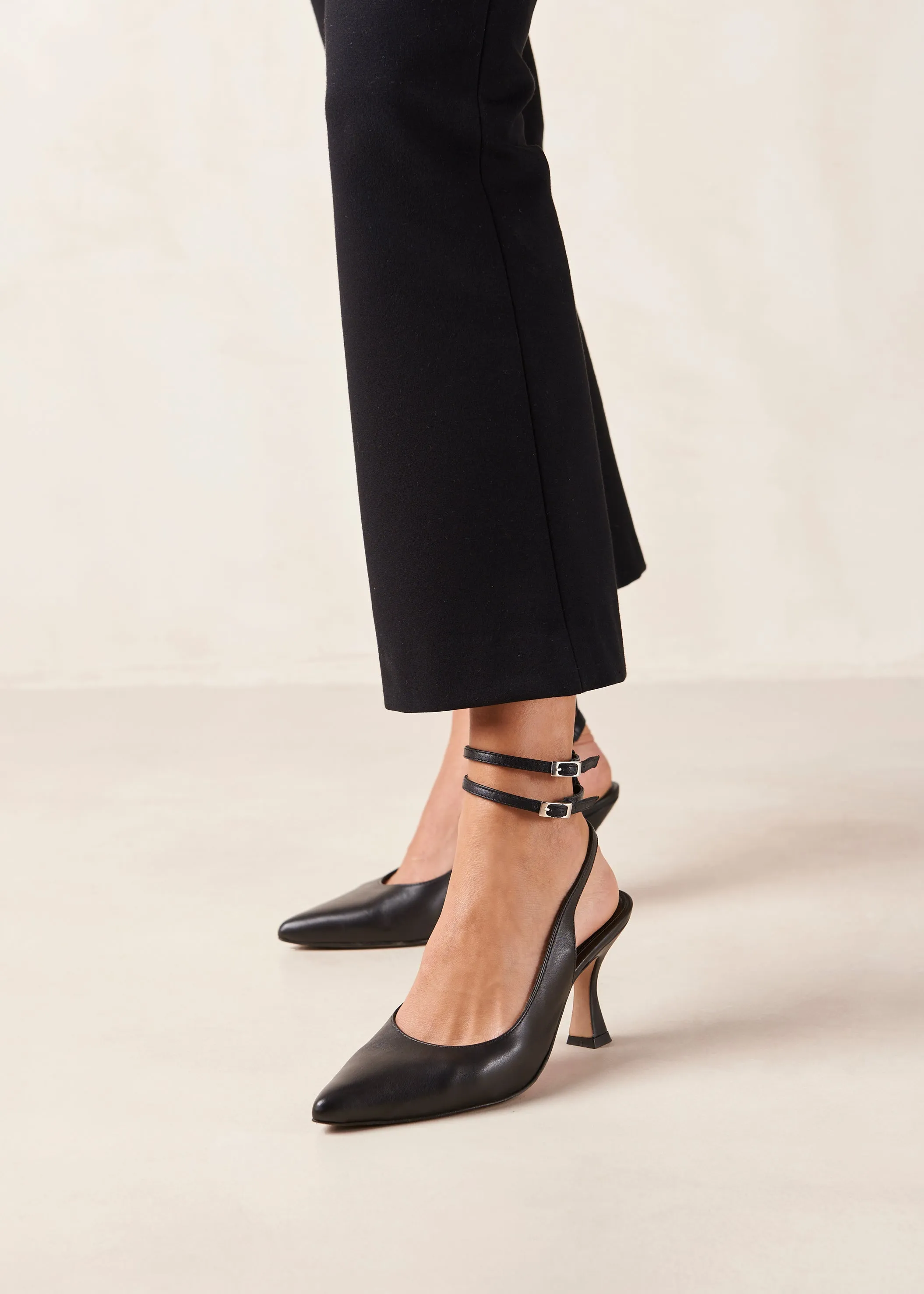 Louise Black Leather Pumps