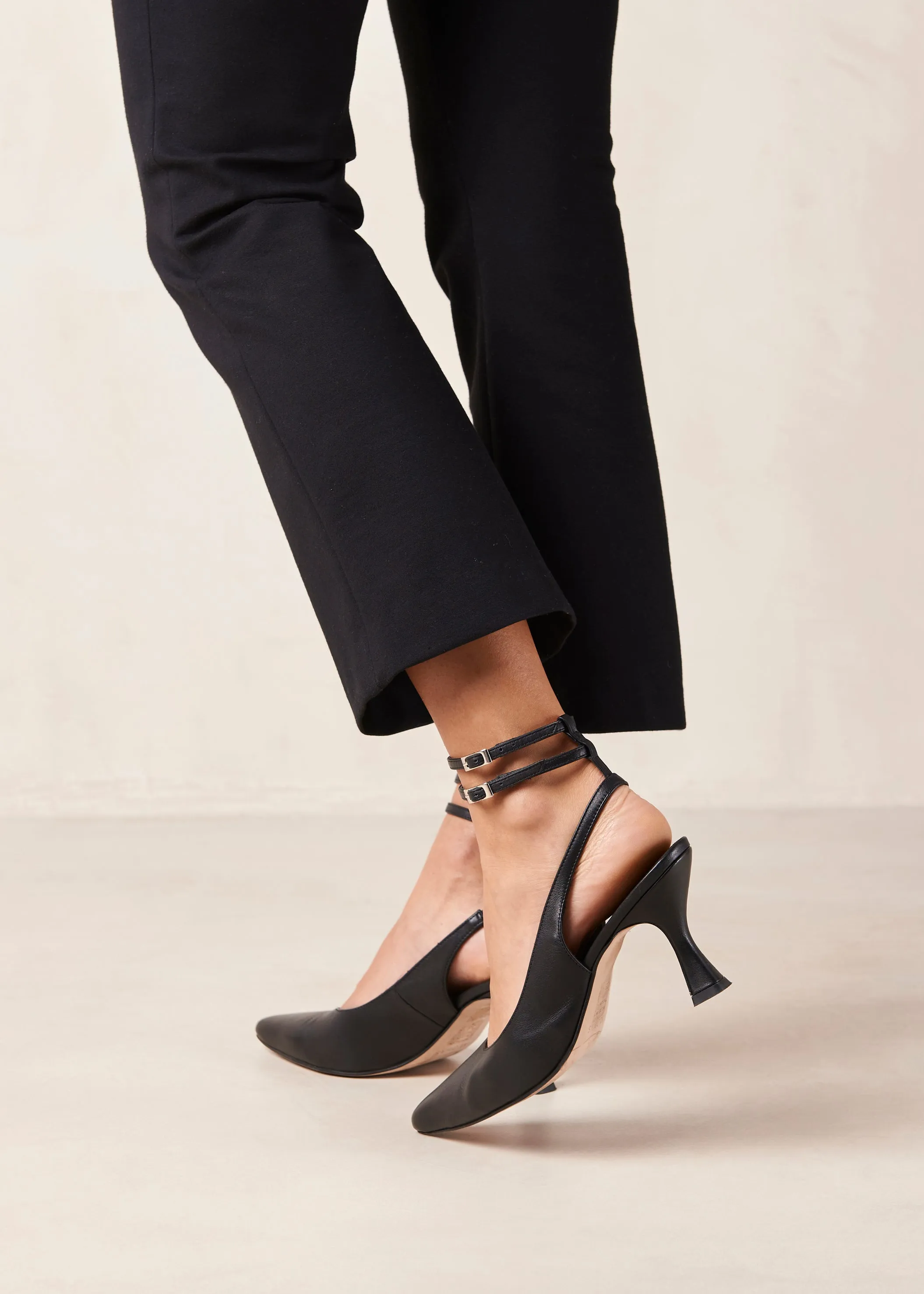 Louise Black Leather Pumps