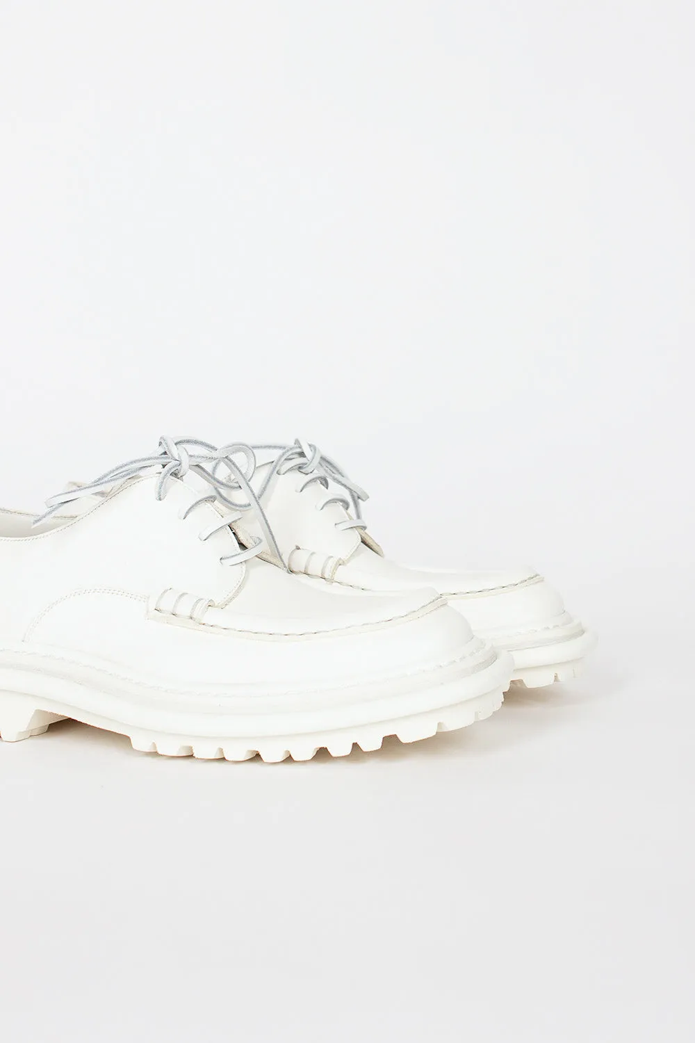 Lug Sole Brogue White